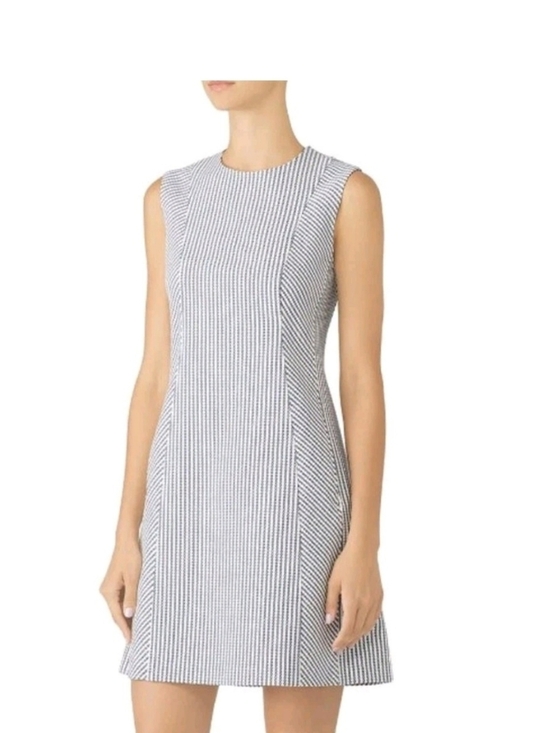 Theory Dresses & Skirts - THEORY Helaina Striped Sleeveless Mini Dress Classic 8 Nautical Beachy Wool
